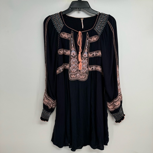 Free People Wind Willow Embroidered Peasant Boho Mini Tunic Dress Women’s SZ M - Picture 5 of 13